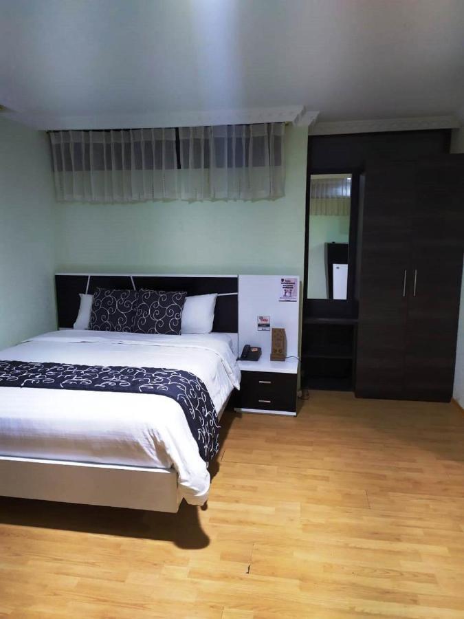 La Kapital Hotel Ambato Ngoại thất bức ảnh
