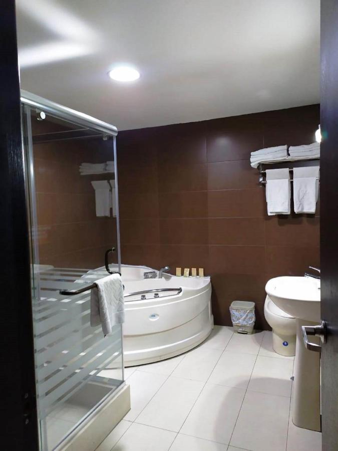 La Kapital Hotel Ambato Ngoại thất bức ảnh
